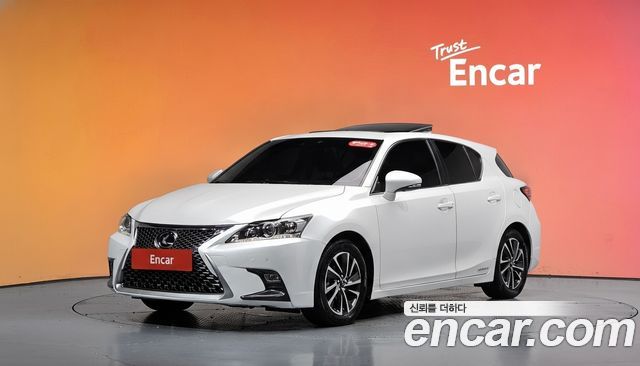 Lexus CT200h из Кореи Encar